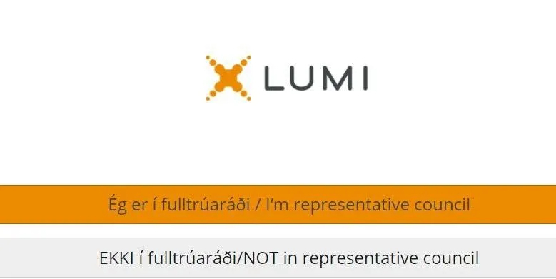 Innskráningarsíða Lumi fyrir rafrænan ársfund með tveimur valkostum: „Ég er í fulltrúaráði / I'm representative council“ og „EKKI í fulltrúaráði/NOT in representative council“